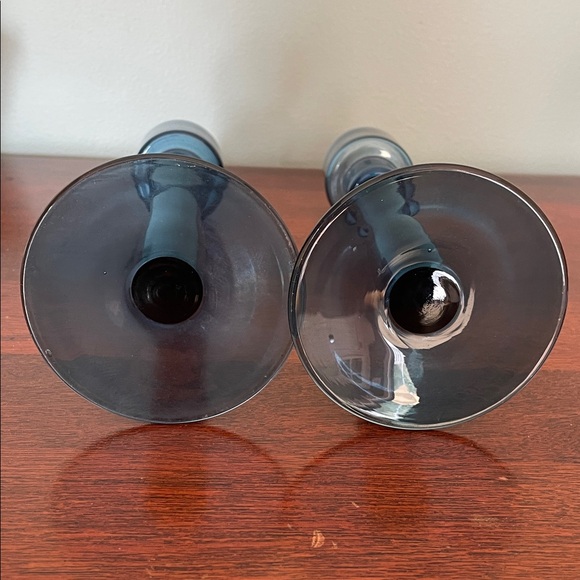 Elegant Blue Glass Candle Holders - Picture 4 of 4